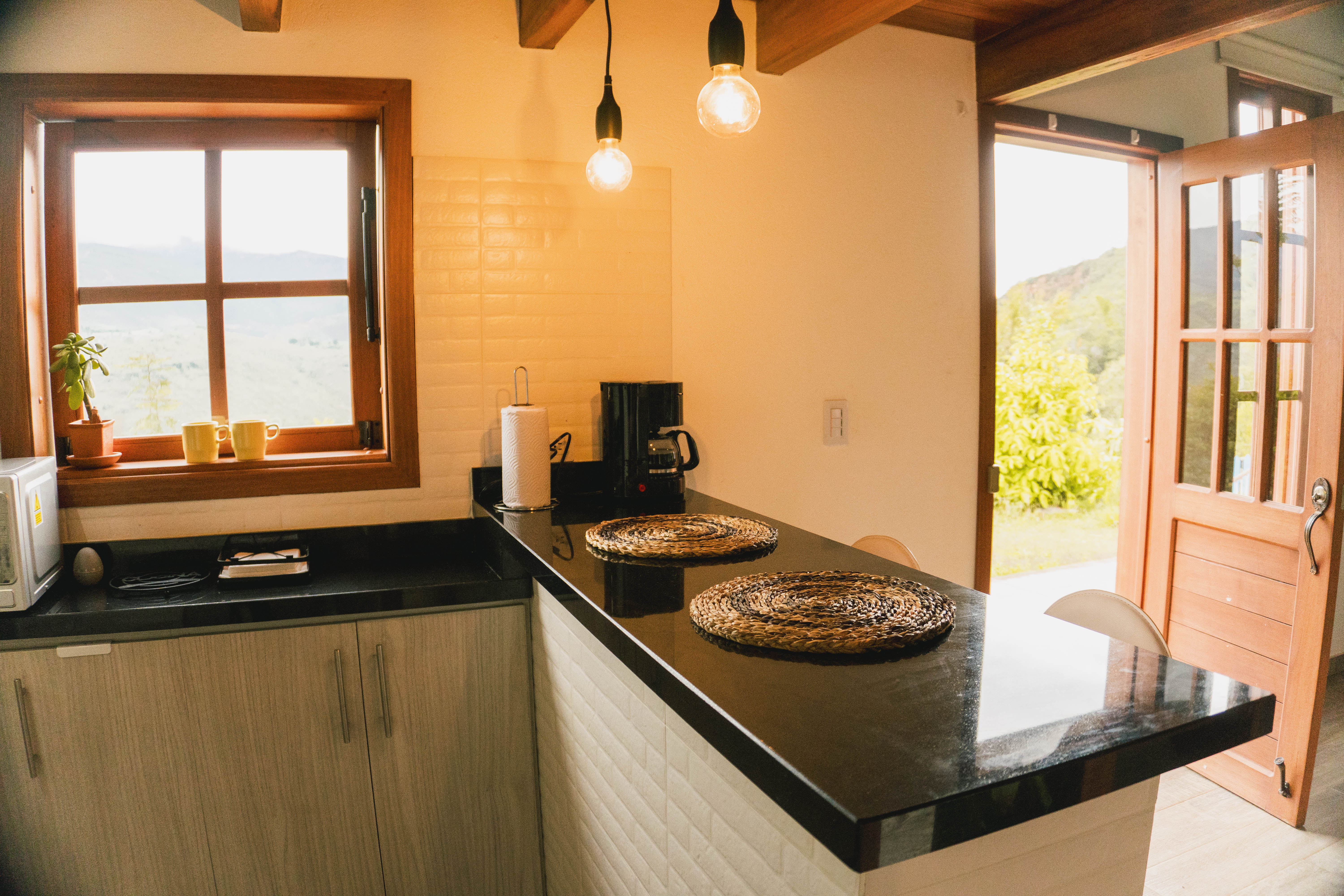 Cocina con barra americana